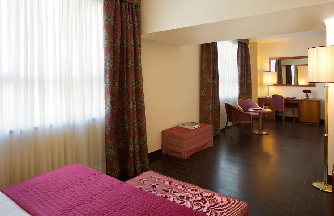 Starhotels Business Palace-1